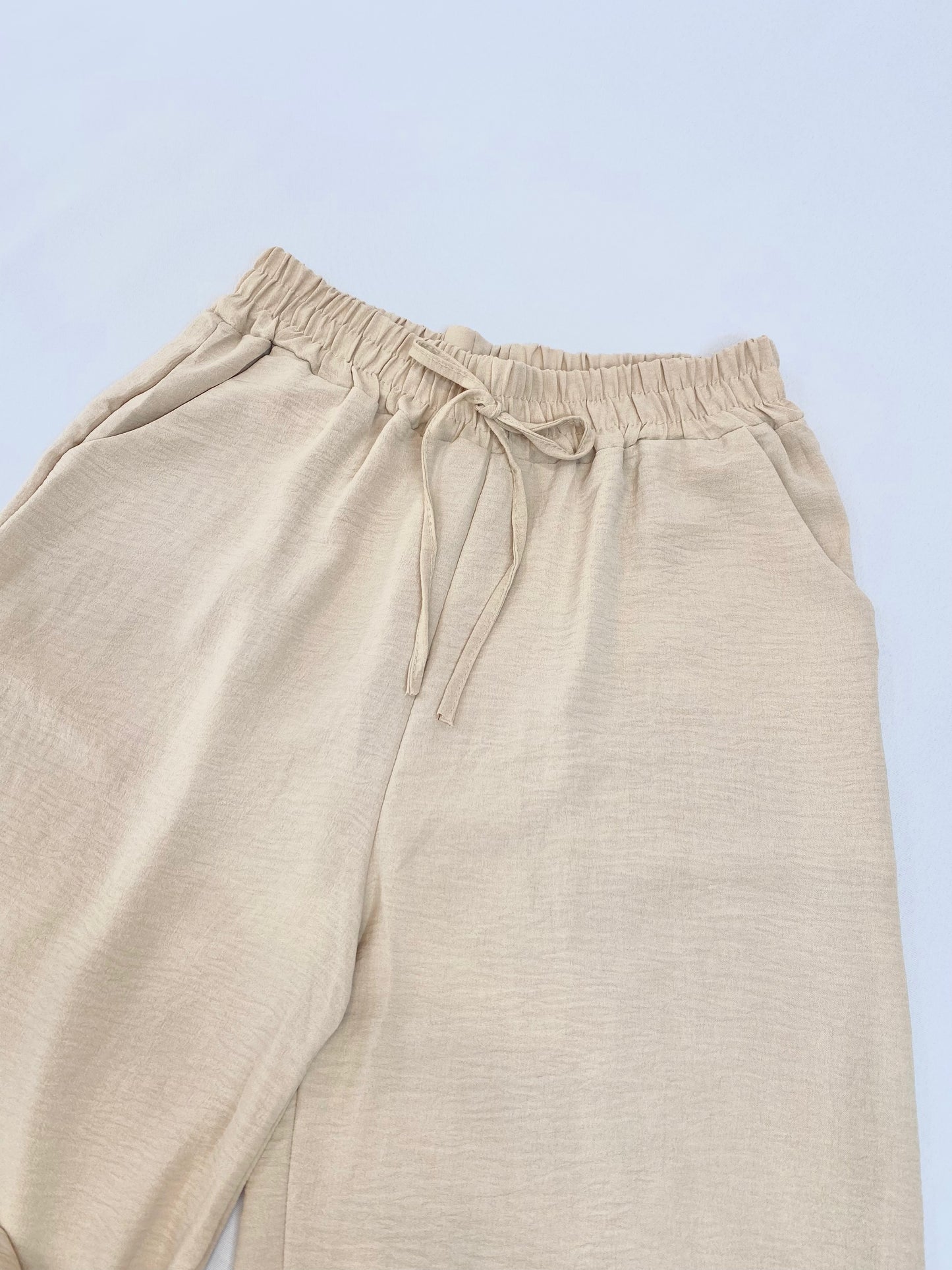 PANTALÓN CREP CON LAZO