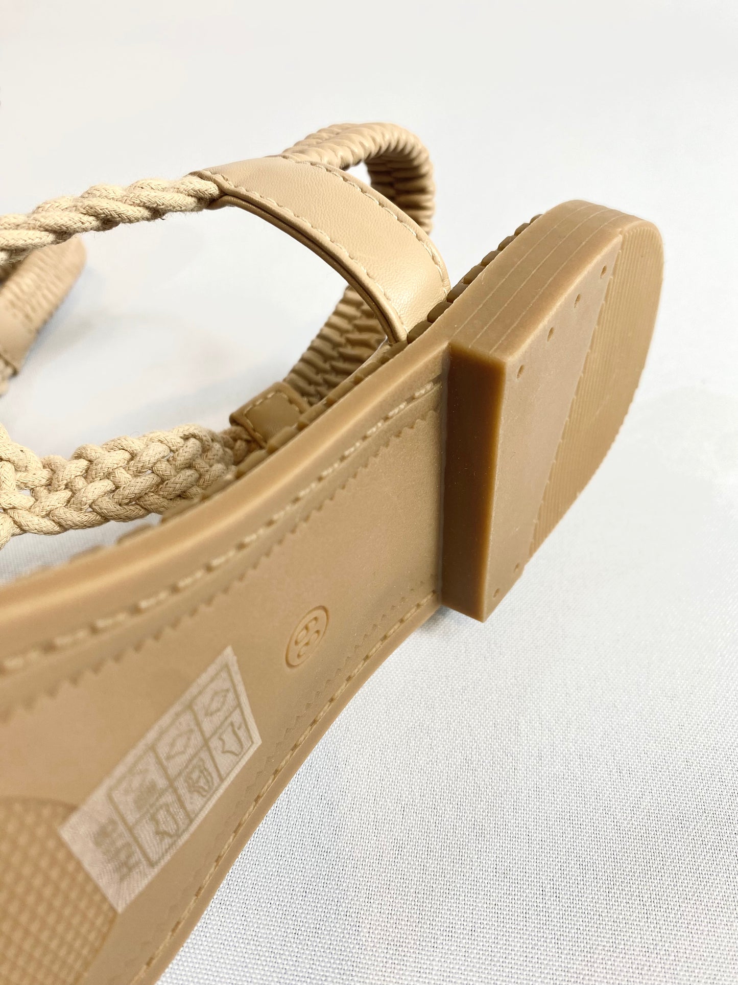 SANDALIAS TEJIDAS