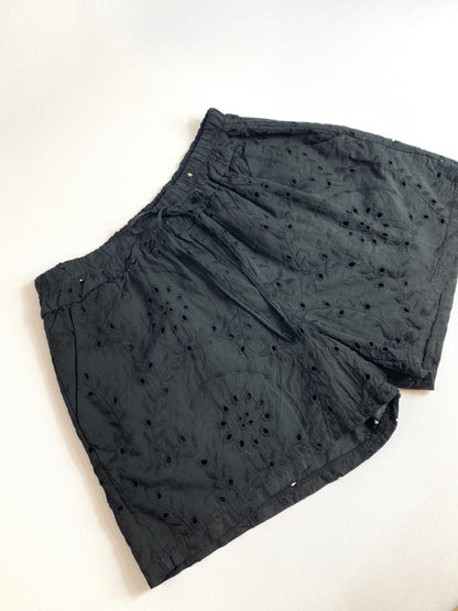 SHORT BORDADO