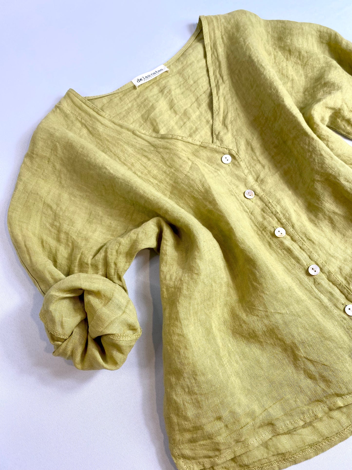 CAMISA 100% LINO CUELLO V