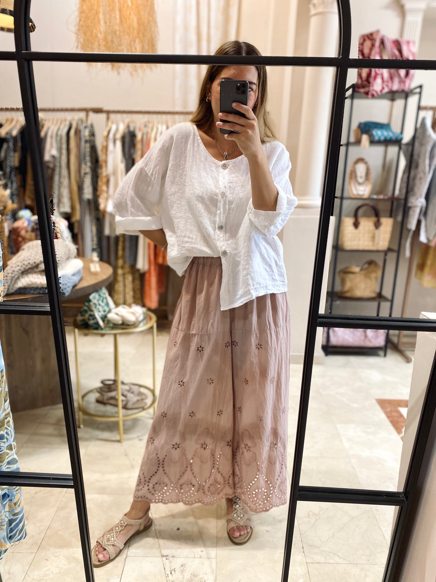 PANTALON BORDADO
