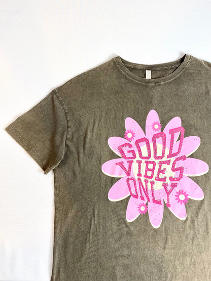 CAMISETA CON ESTAMPA